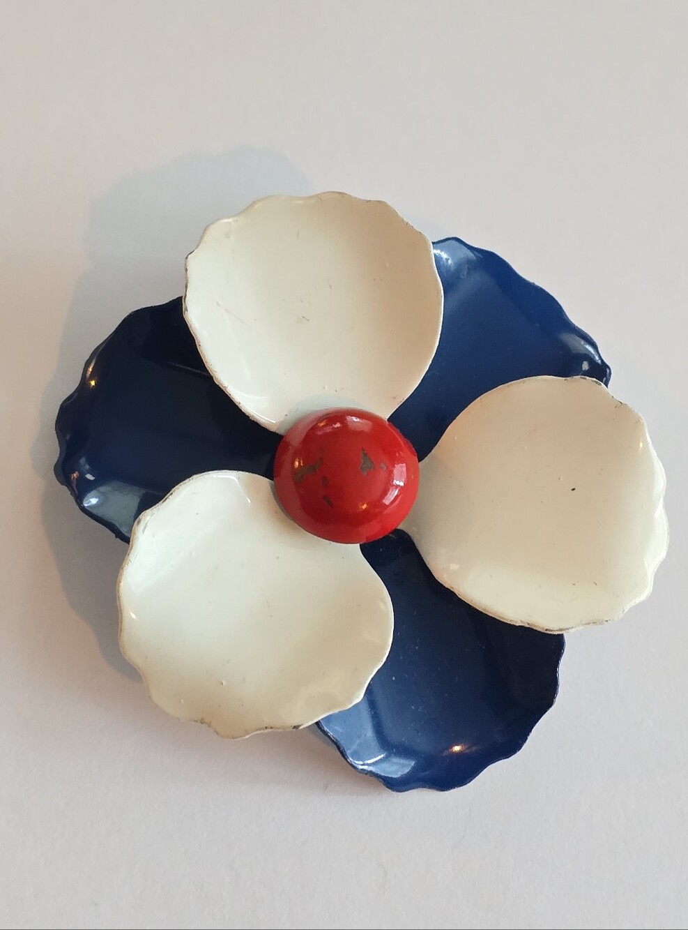 Vintage flower brooch floral pin enamel